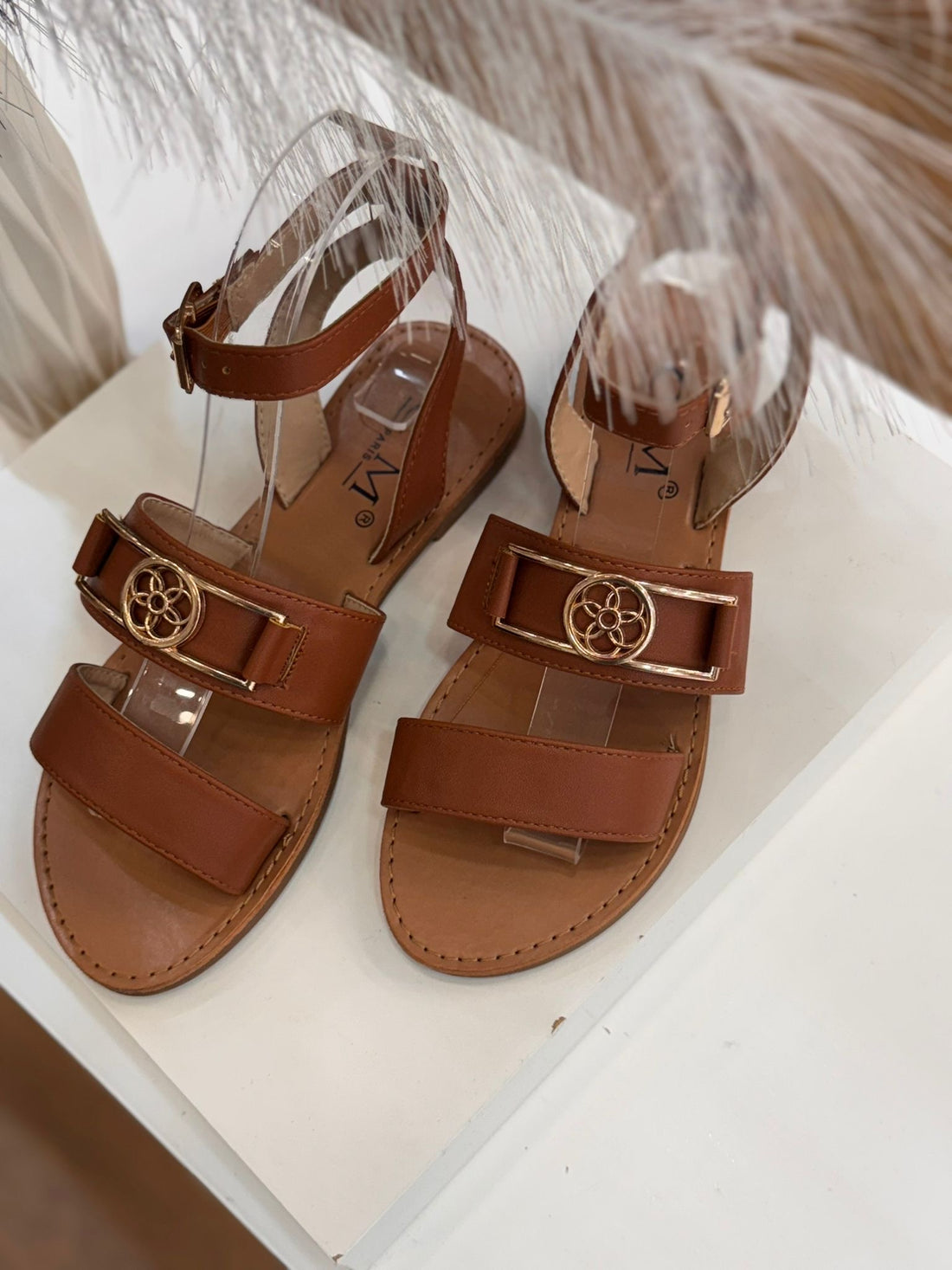 Chanclas plana chapa, flor