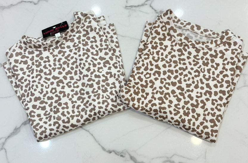 Camiseta oversize leopardo