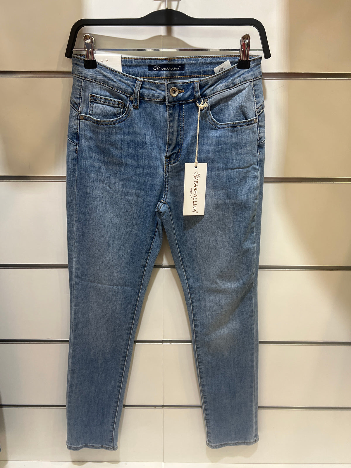 Pantalón colombiano