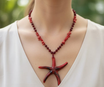 Collar mujer estrella roja