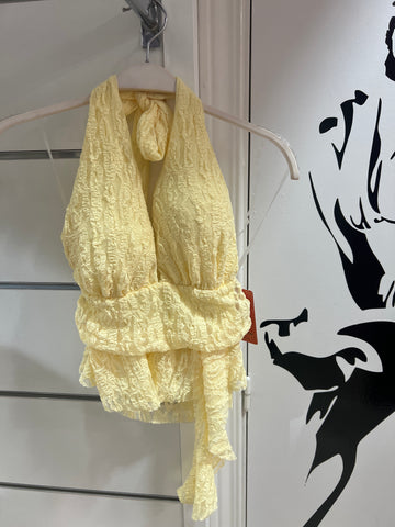 Top amarillo encaje
