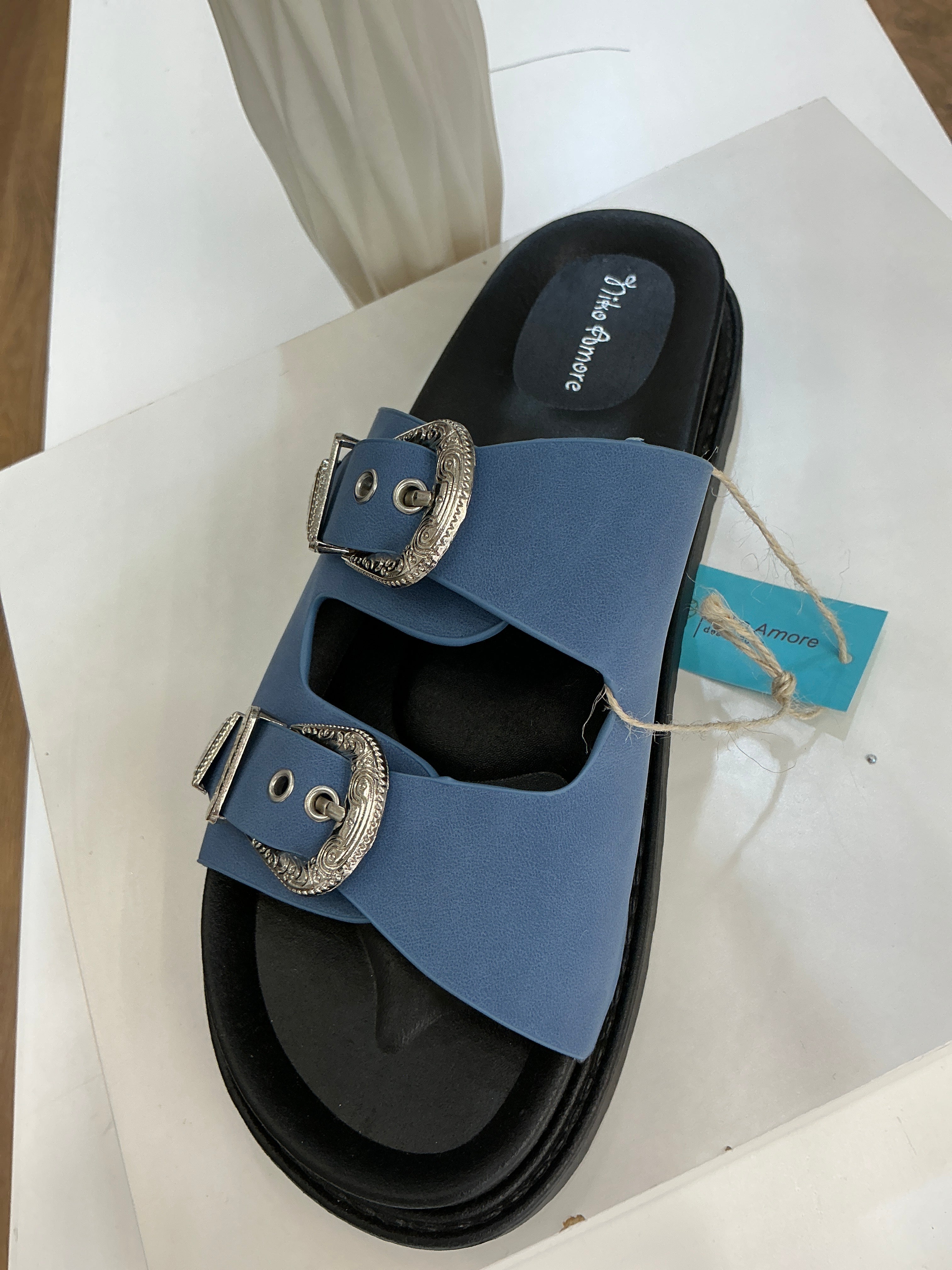 Zapatillas, doble broche