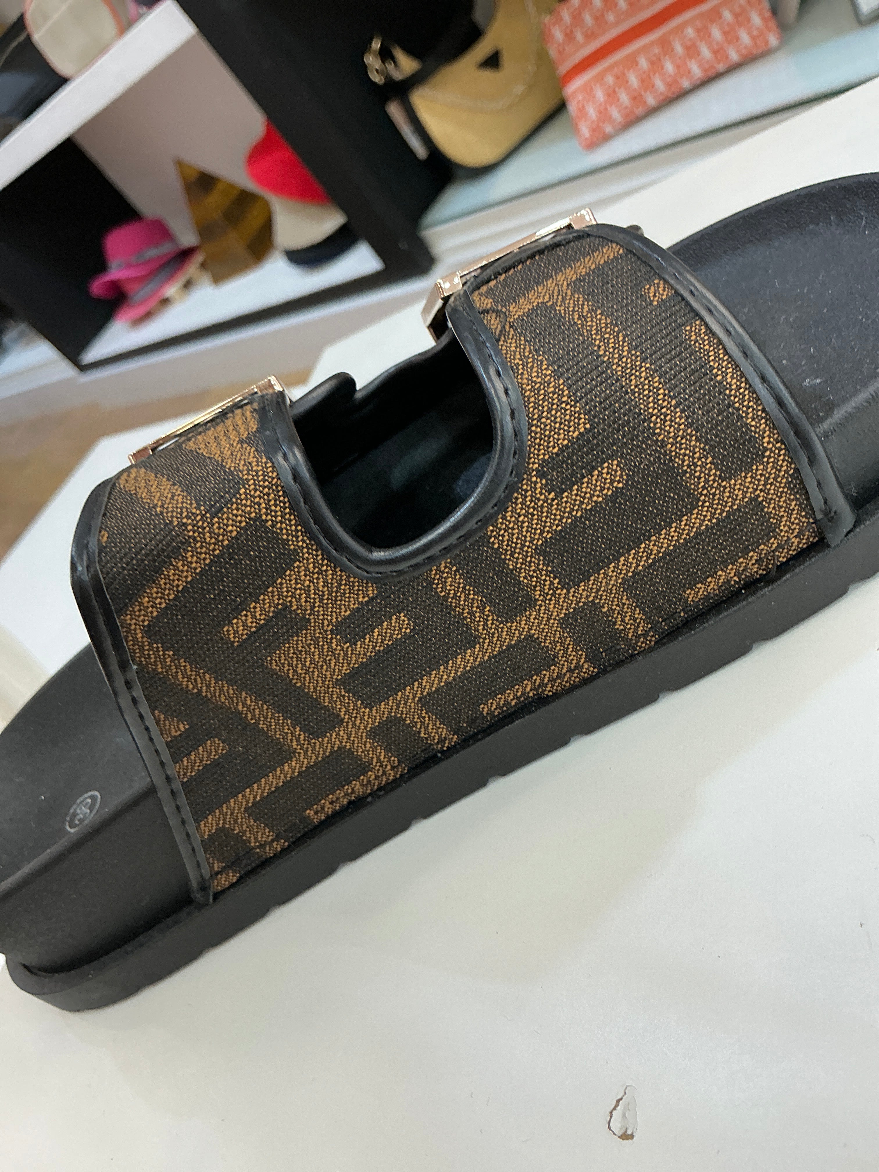 Chanclas Toni