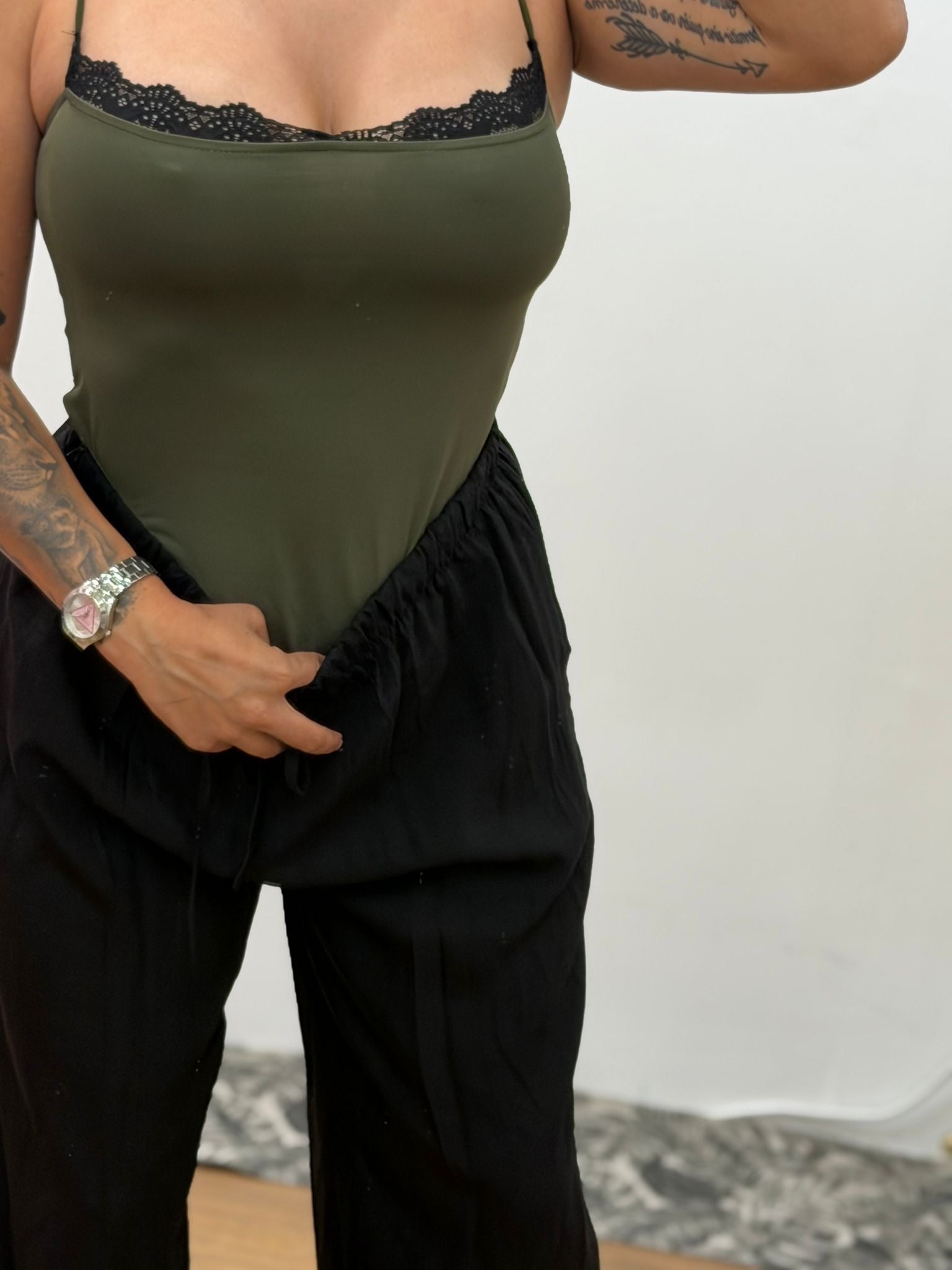 Body encaje pecho