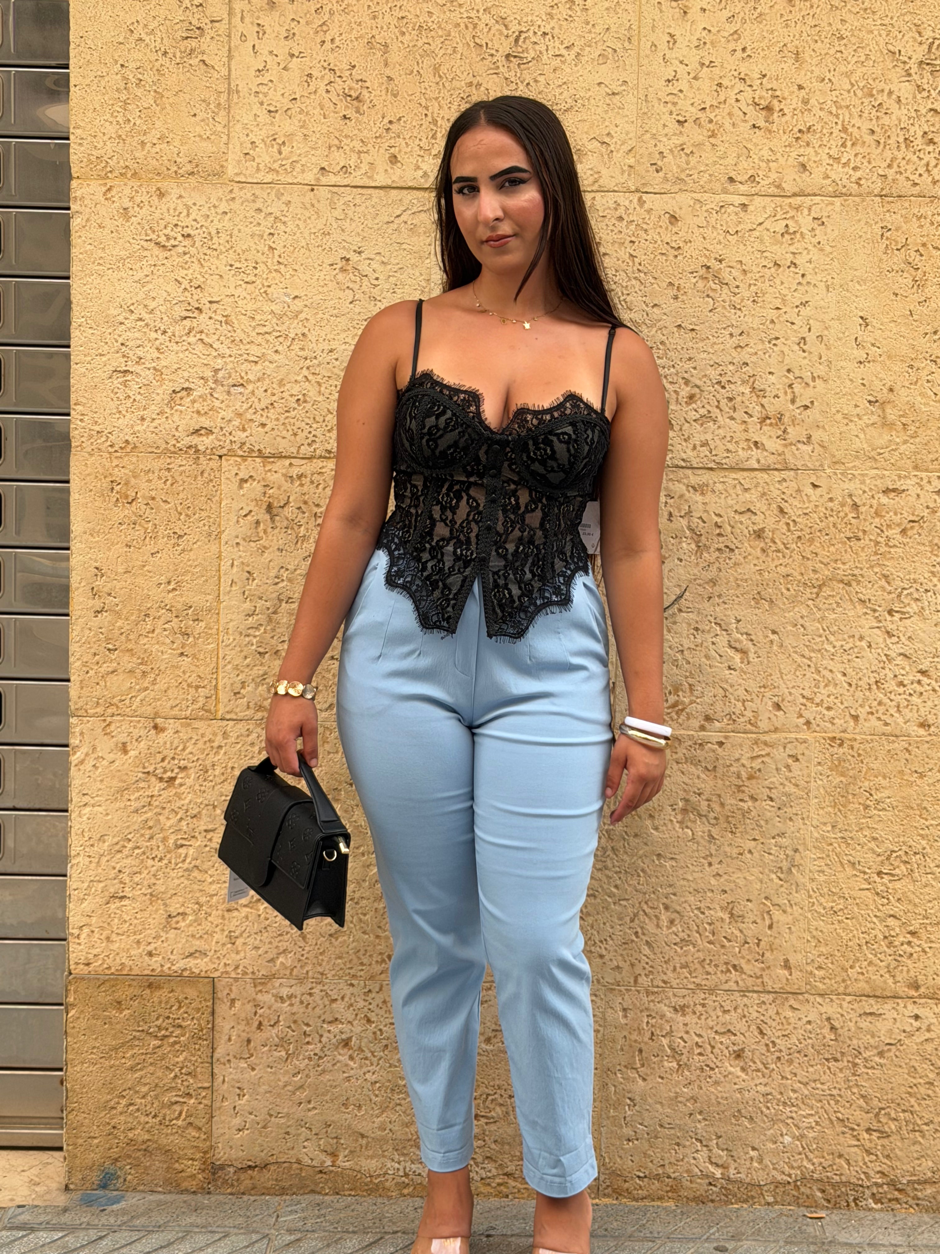 Top encaje bella