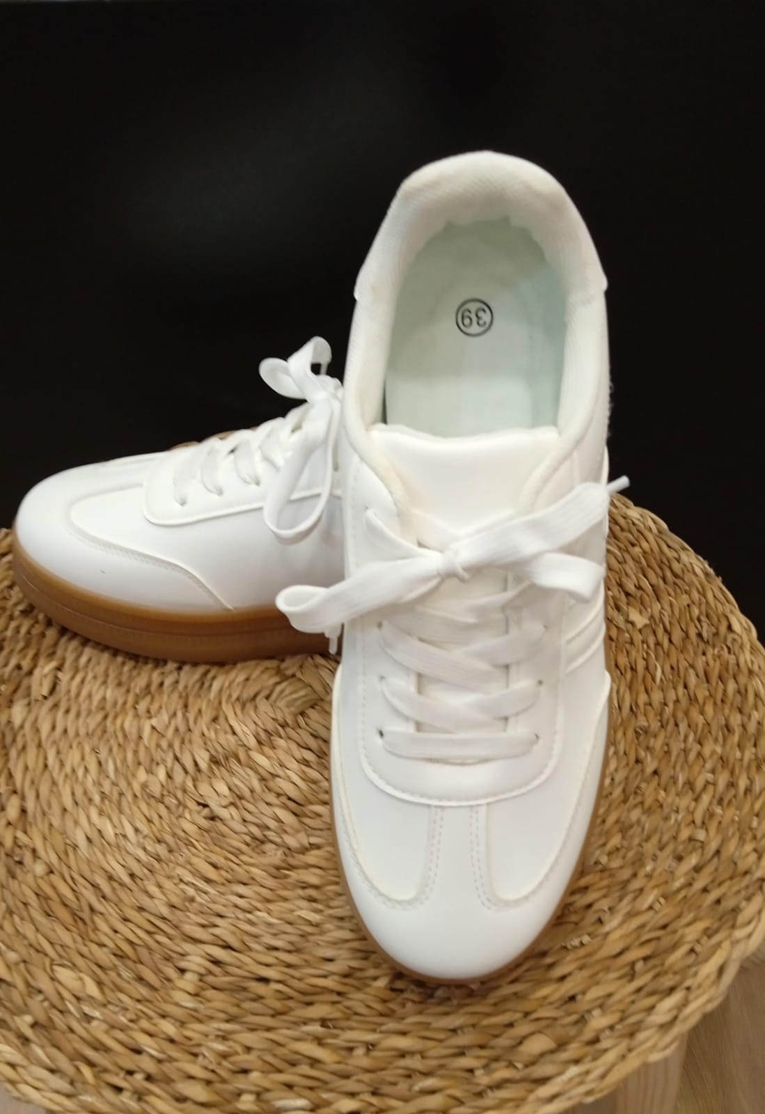 Tenis ares