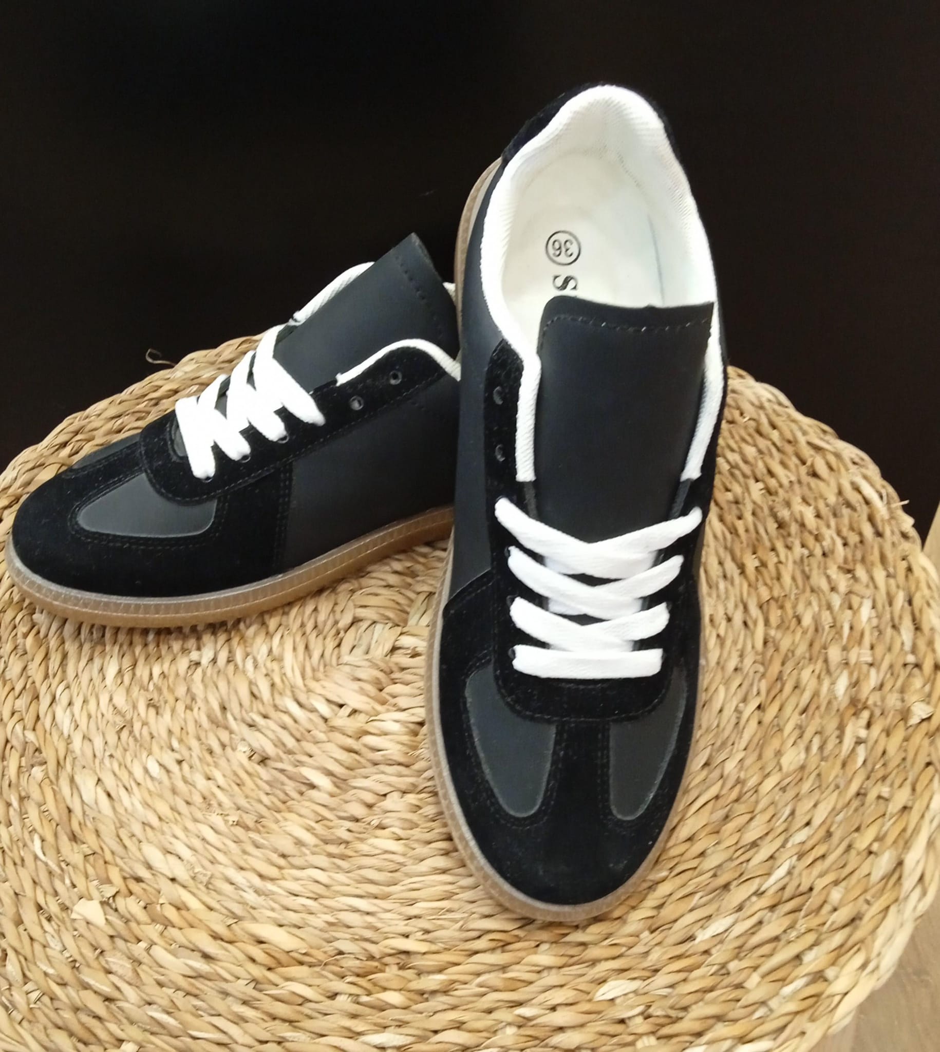 Tenis gasel