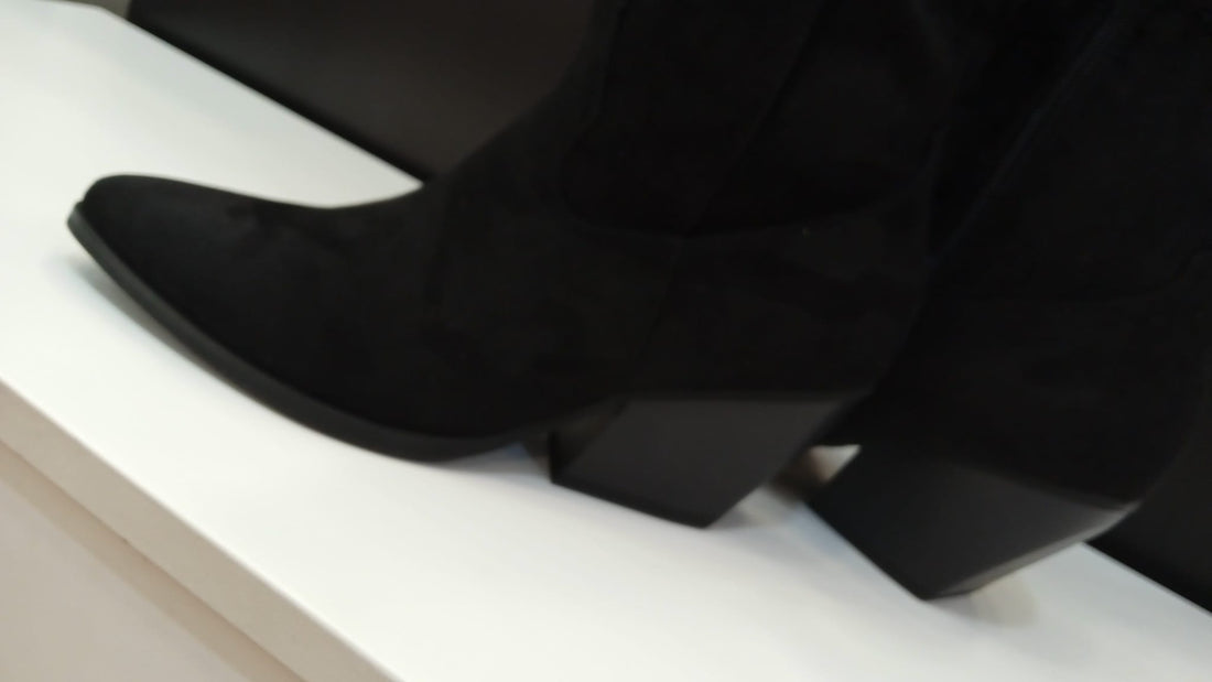 Bota cow