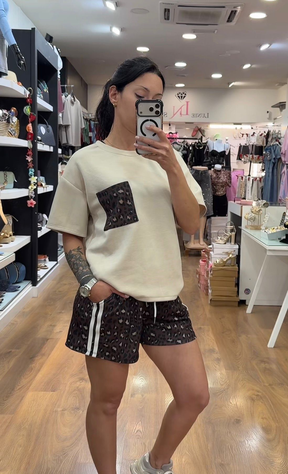 Conjunto leo